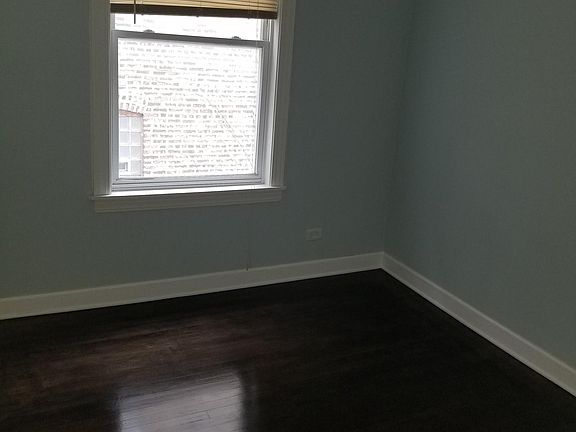 4th image of 7930 S Saint Lawrence Ave