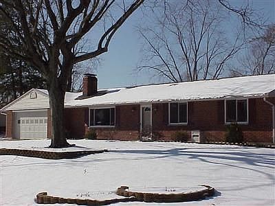 2nd image of 6083 Millbrook Dr