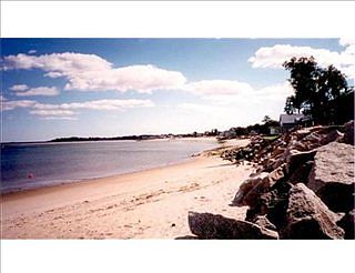 2nd image of 122 Hills Beach Rd