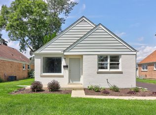 112 S Iowa Ave, Addison, IL 60101
