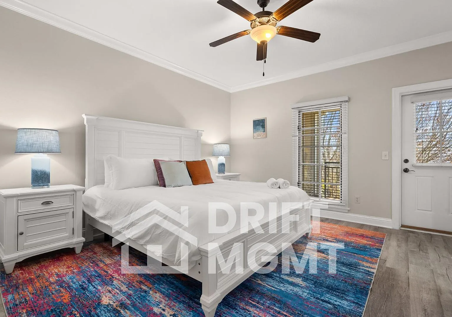 207 Columbus St — Photo 4