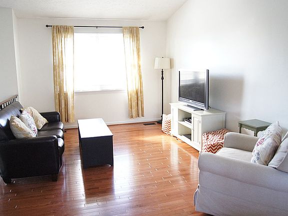 5th image of 338 Silky Oak Ct