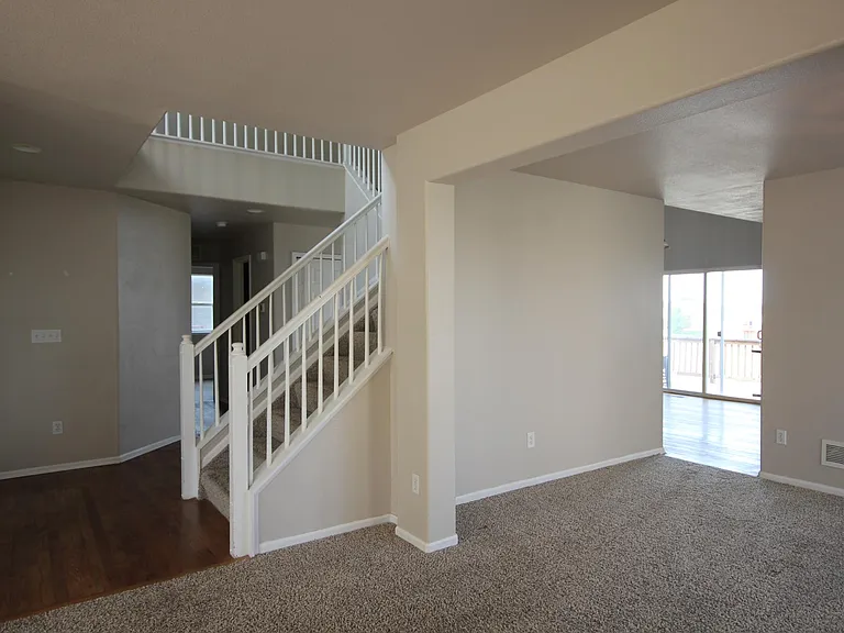4224 Aryshire Ln — Photo 4
