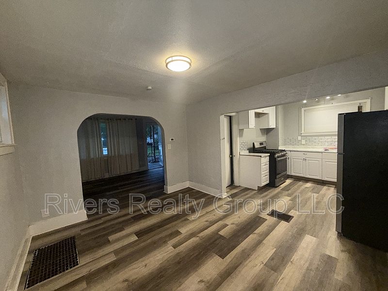 4280 7th St, photo 6