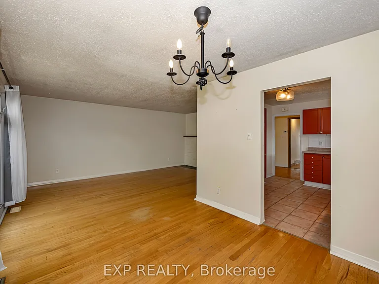 21 Southview Cres — Photo 14