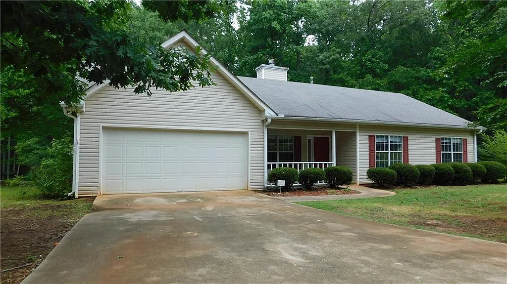 140 Belmont Trl photo 1