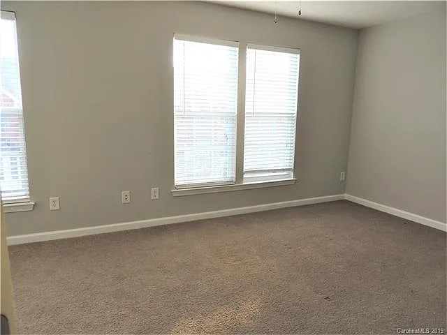 15819 Castle Watch Ave — Photo 9