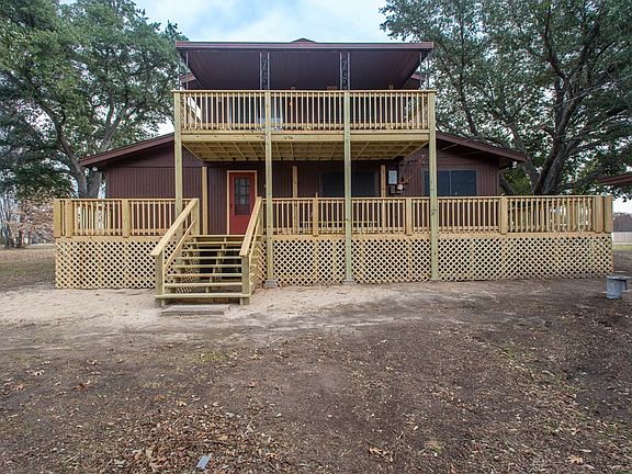 2nd image of 137 Nautical Rd