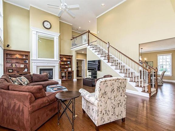 5th image of 12525 Brook Forest Cir NW
