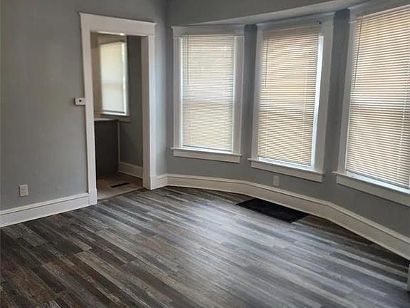 5th image of 3505 E 34th St