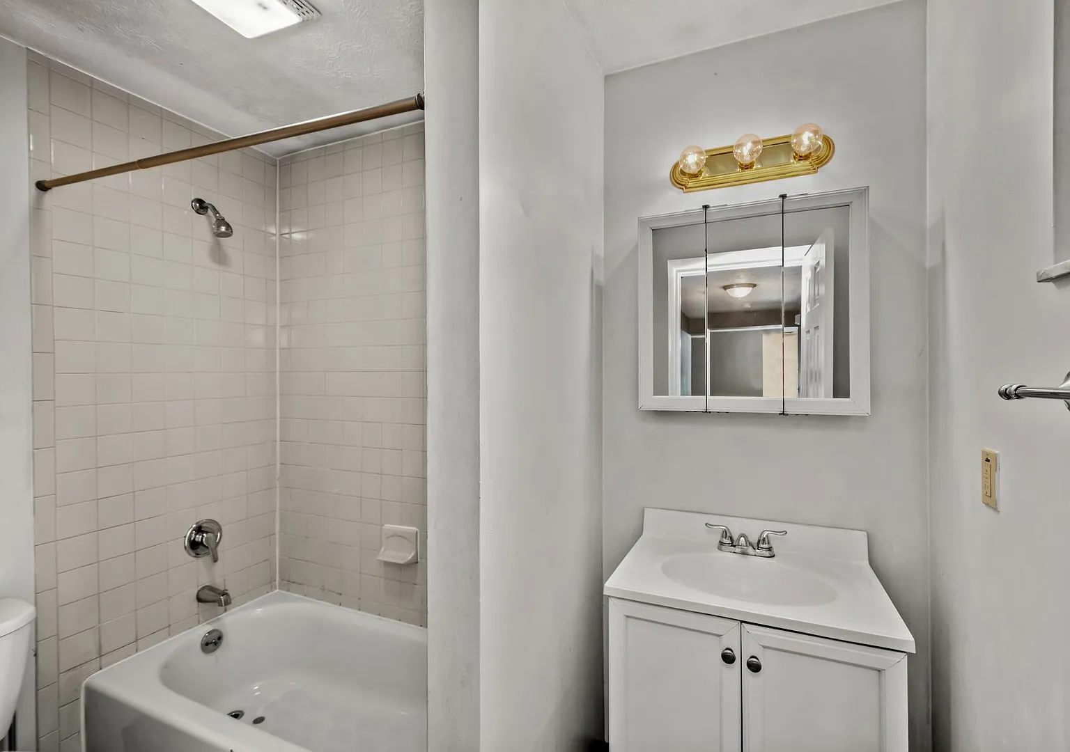 22-24 Norton Street — Photo 3