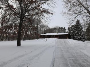 13960 Lake Dr NE, Columbus, MN 55025
