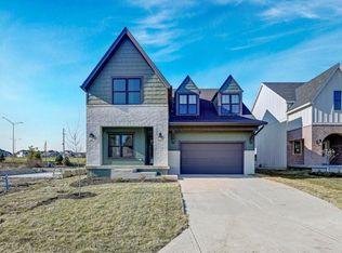 16649 Garnett St, Overland Park, KS 66221