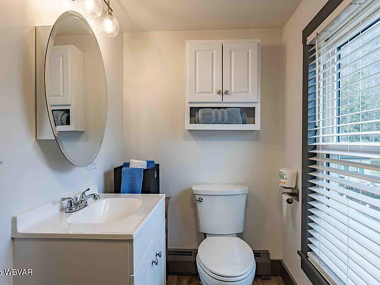 53 Main St #3 — Photo 9