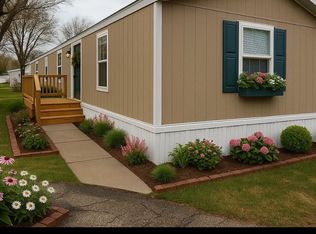 330 29th Street Dr SE, Cedar Rapids, IA 52403