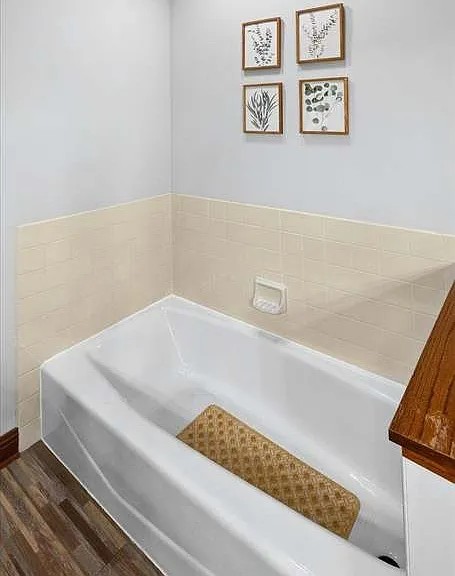 1222 Saddlebrook Ln — Photo 13