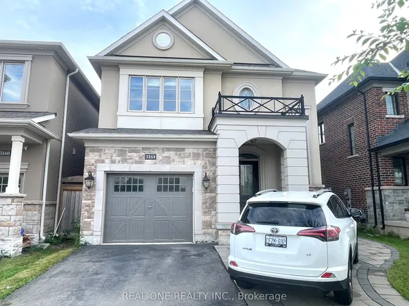 3164 Ernest Appelbe Blvd, Oakville, ON L6H 0N8