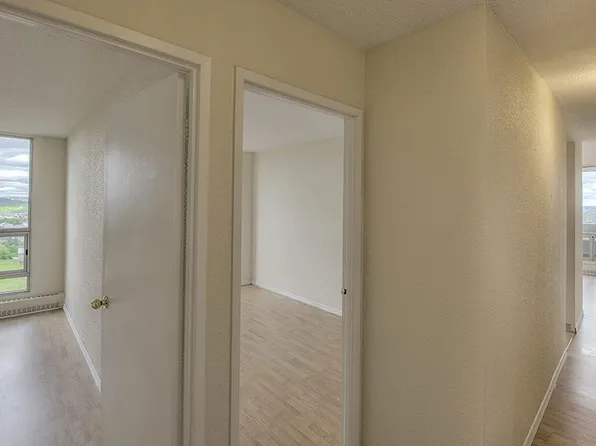 Armdale Place, 36 Abbey Rd, Halifax, NS B3P 2M6