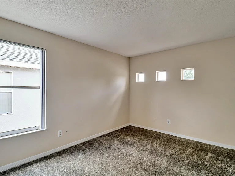 439 Riggs Cir — Photo 25