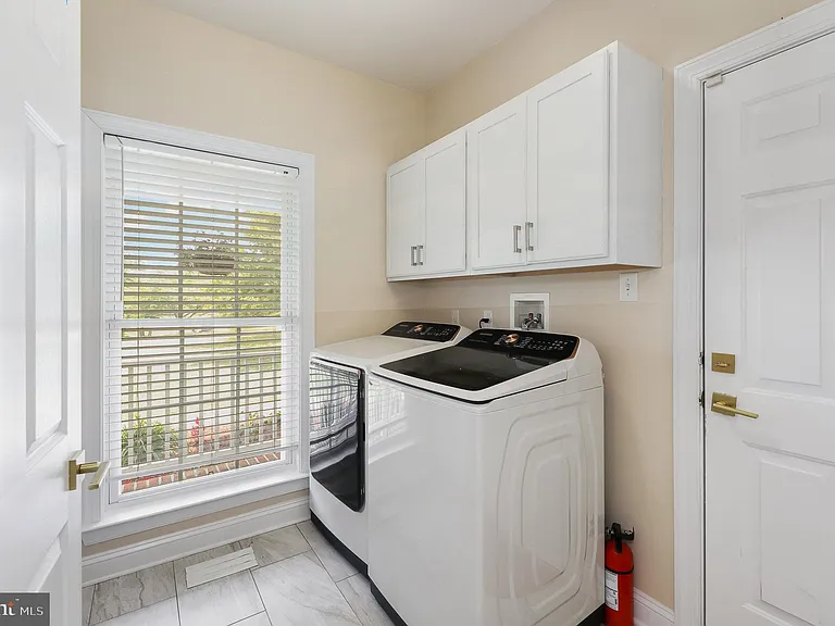 2121 Traceys Rd — Photo 35