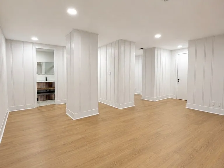 3556 N Wareingwood Dr — Photo 21
