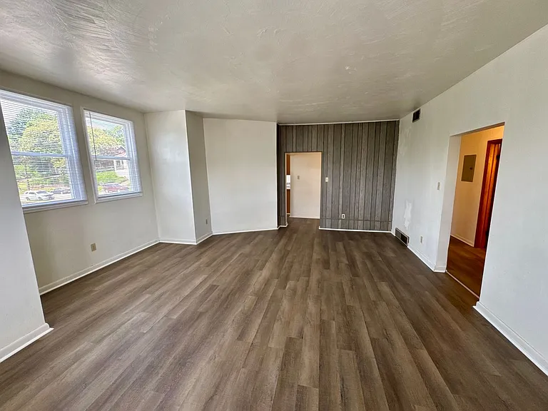 212 North Highland Avenue — Photo 38