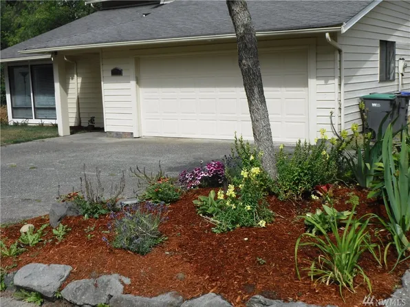 32214 2nd Ave SW, Federal Way, WA 98023