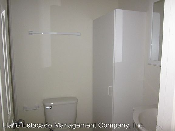 4th image of 2312 14th Ave APT 112