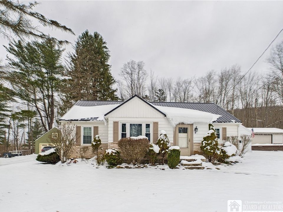 1st image of 15 McKune Ave
