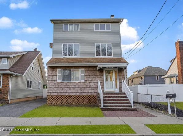 212 Demorest Ave, Staten Island, NY 10314
