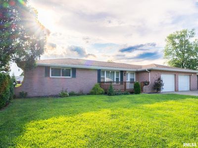 101 Patricia Ave, East Peoria, IL, 61611