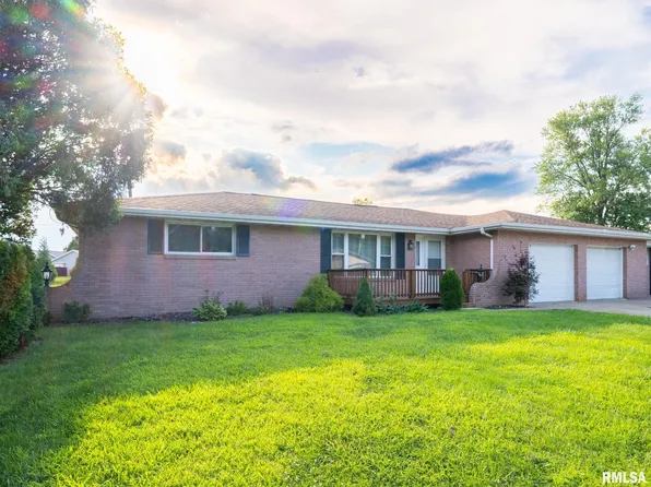 101 Patricia Ave, East Peoria, IL 61611