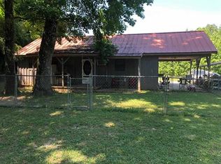 1706 Rose Creek Rd, Selmer, TN 38375