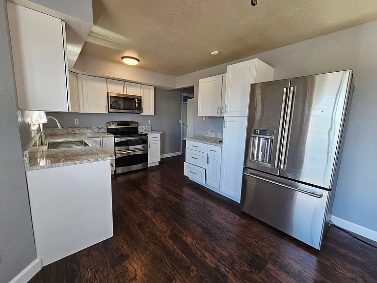 16985 Sage Crest Rd — Photo 8