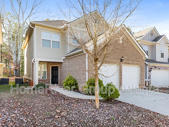 2nd image of 210 Daisy Cir