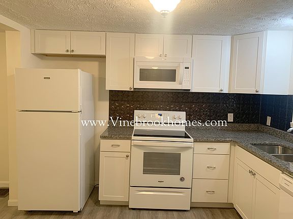5th image of 2829 Haig Ave