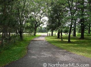 19775 Nightingale St NW, Oak Grove, MN 55011