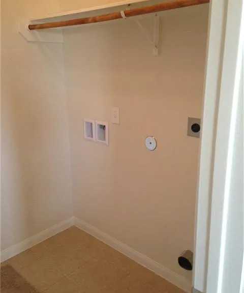 6922 Chessgate Falls Ln — Photo 10