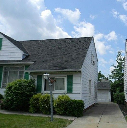 2nd image of 900 E 212th St