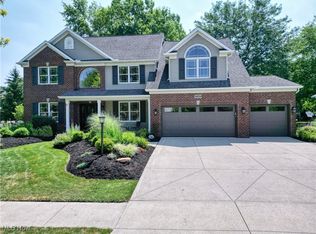 15161 Scarlet Oak Trl, Strongsville, OH 44149