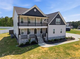 69 Red Rock Cir, Benson, NC 27504