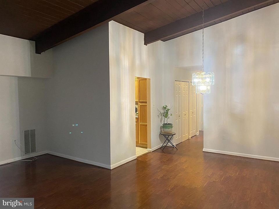 1st image of 11346 Cherry Hill Rd Unit 303