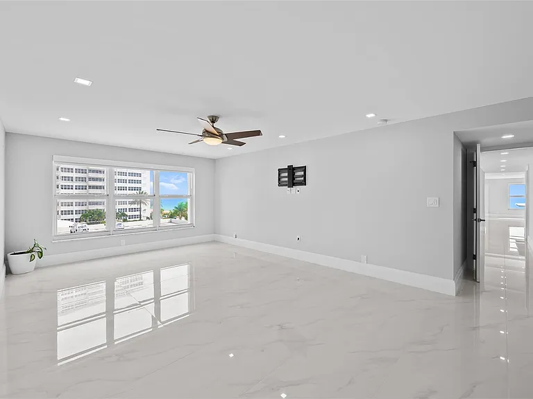 3900 Galt Ocean Dr #317 — Photo 86
