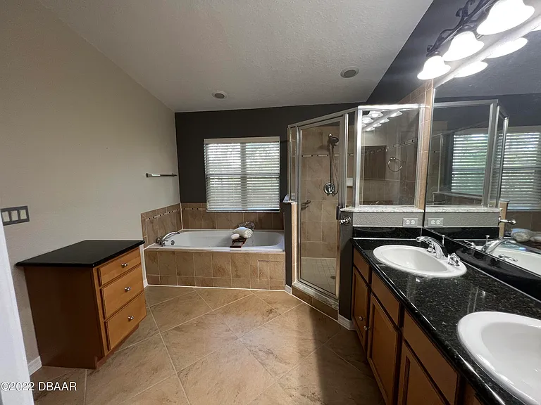 100 Grey Widgeon Ct — Photo 21