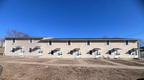 110 27th Ave N Photo 1