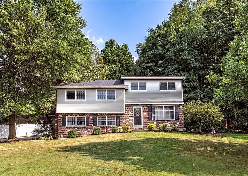 1st image of 5509 Briarcliff Dr