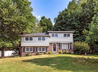 5509 Briarcliff Dr, Edinboro, PA