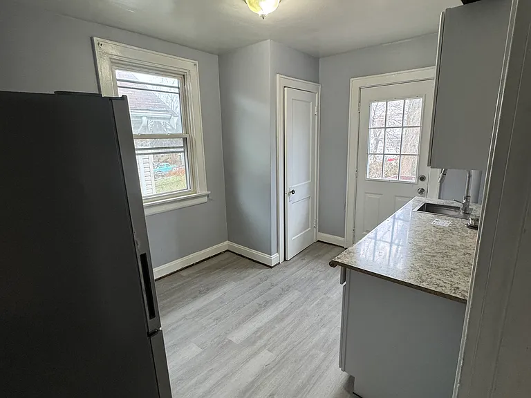 4210 Lowry Ave #3 — Photo 3