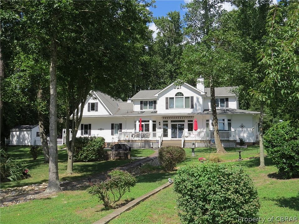 373 Cedar Pointe Dr, Weems, VA 22576 Zillow