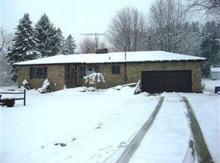 2309 Congress Lake Rd, Mogadore, OH 44260